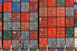shipping-container-cargo-ship-2-537x358